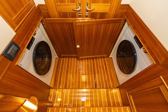 C'EST LA VIE 26 028 Full size Washer and Dyer in Companionway