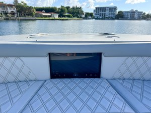 2024 Mystic Powerboats M5200 21 