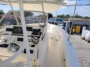 Pursuit 3070 Center Console 9 9306977_20240321075401625_1_LARGE