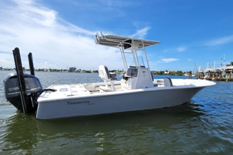 2019 Tidewater 2500 Carolina Bay 44 45