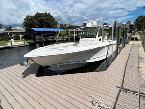 - 2 3_2013 37ft Boston Whaler 370 Outrage