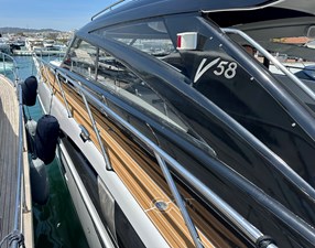 PRINCESS V58 43 Princess V58