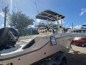 Bayliner Trophy 20CC 0 