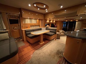 2009 Mckinna 69 Skylounge 1 