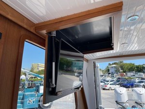 2025 True North 34 Outboard Express 14 