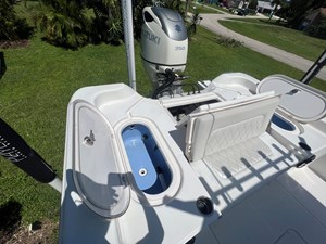 - 9 10_2019 28ft Blue Wave 2800 Pure Hybrid