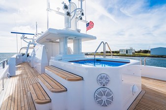 High Occupancy 43 164 OCEANFAST 1989 JACUZZI 5