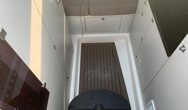 VANDUTCH 40 18 Vandutch 40