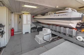 Azimut Grande 105 125 105' Azimut-111