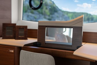 Princess S72 (S72515) 89 Master stateroom