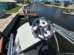 2024 Lake & Bay 25 Open 17 