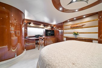 Off the Grid 28 29 _ 2006 65ft Marquis Motor Yacht Pilot House OFF THE GRID