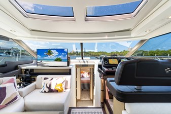 2019 Prestige 590S 63 