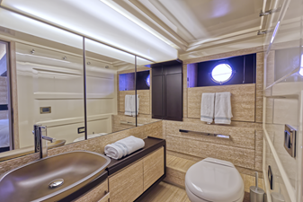 Neena 34 35_2015 64ft Azimut 64 Flybridge NEENA