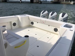 SeaVee 370 8 8924135_20230626120435447_1_XLARGE
