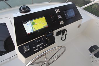 Symbol 62' Pilothouse 13 Flybridge Helm