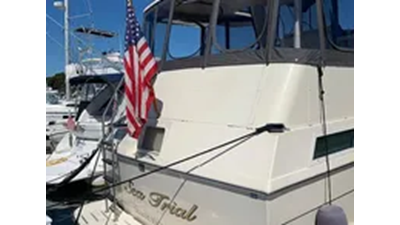 1991 Hatteras 40 Motor Yacht 8 
