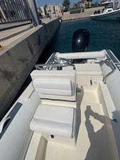 Novurania 460 DL 8 
