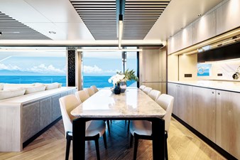 Horizon FD90  3 Large floor to ceiling window with diing table for 10.