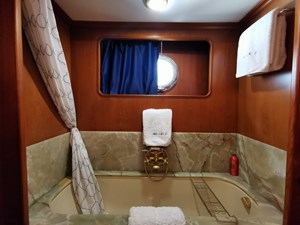 BEL-AMI II 15 f9cd6308-8cba-43d1-8028-1f3c81ec14fa