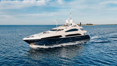 AQUARIUM 0 2009 Sunseeker 37 Metre Yacht