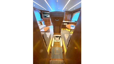 Mikelson 57 Luxury Sportfisher 18 