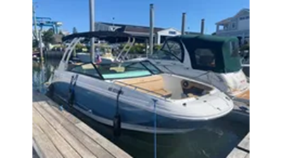 2024 Sea Ray SDX 250 Outboard 2 