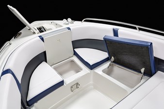 2021 Chaparral 300 OSX 32 