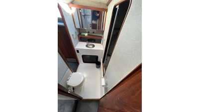 1991 Bayliner 3888 Motoryacht 12 