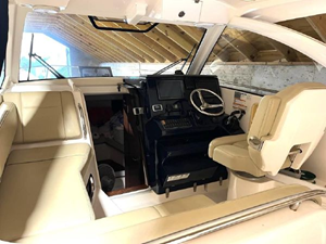2017 Pursuit 325 OS 19 20