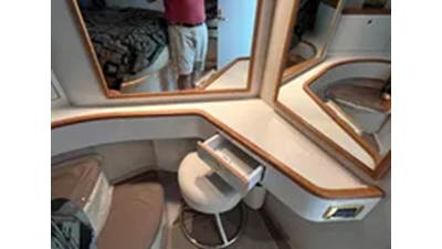  1997 Sea Ray 420 Aft Cabin 39 