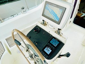 2000 Beneteau 311 42 