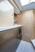 2017 Cruisers Yachts 60 Cantius 50 