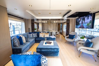 CAPTAIN MORGAN II 37 