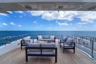 Azimut Grande 105 99 105' Azimut-85