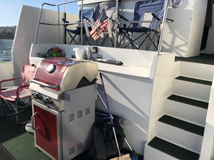 God Is Love 27 65-1989-Custom-La-Conner-Sky-Lounge-28