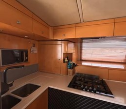 2009 Fountaine Pajot Cumberland 46  13 