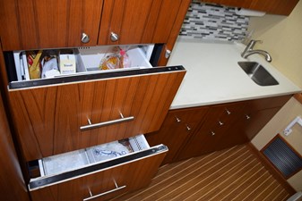 CAZADORA 28 Refrigerator and Freezer Drawers   