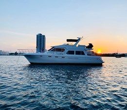 The Motley Crew 101 102_2003 57ft Navigator THE MOTLEY CREW