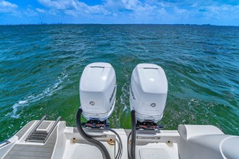 Sea Fox 328 Commander 28 32' Sea Fox-1