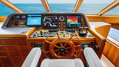 SILVER SEAS 16 Bridge