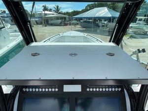 2023 Everglades 273CC 19 