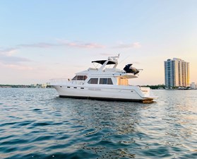 The Motley Crew 100 101_2003 57ft Navigator THE MOTLEY CREW