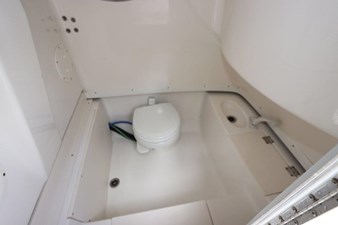 - 20 18_2017 26ft Robalo R260