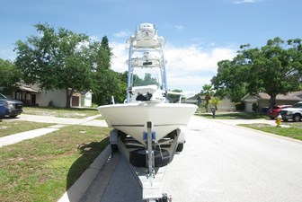 2010 Cape Horn Center Console 10 