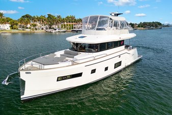 2023 Sirena 58 6 