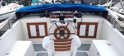 1987 Marine Trader  5 