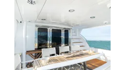 2007 Hatteras 64 Motor Yacht  41 