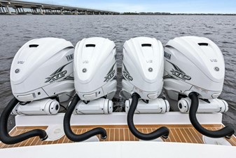 Boss Lady 6 2023 Regulator 41 Center Console 'Boss Lady'