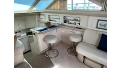  1997 Sea Ray 420 Aft Cabin 25 
